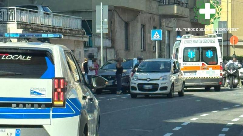 Genova, 93enne investito da un’auto: trasportato in codice rosso al San Martino