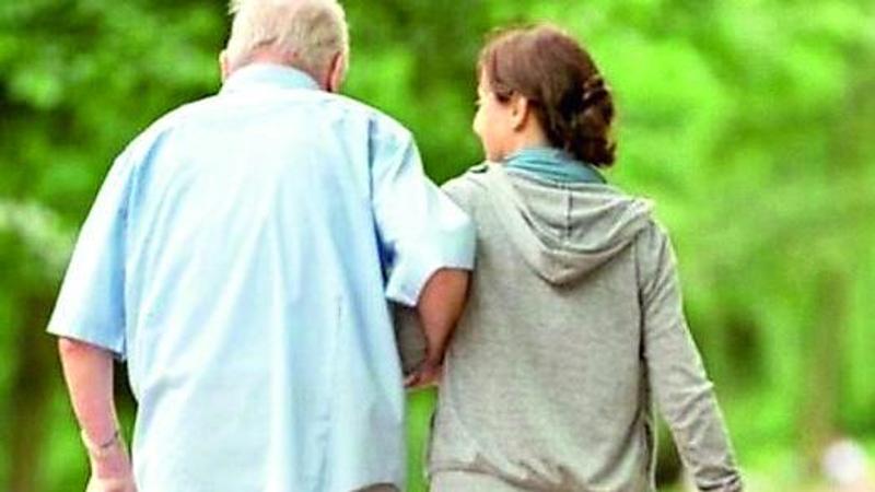 Mai così poche badanti in Liguria, la Cgil: “4.500 in meno in 5 anni”