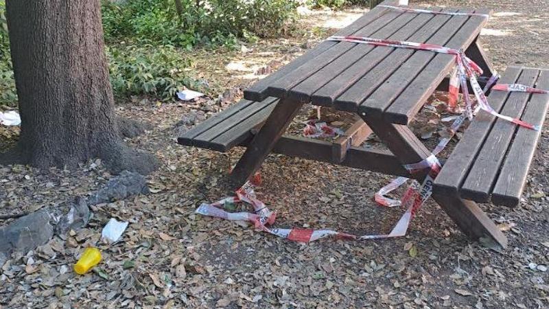 Carignano, residenti preoccupati per Villa Croce: “Rifiuti e inciviltà, si faccia qualcosa”