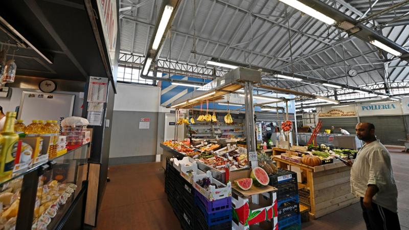 La metamorfosi dei mercati rionali: “Nuovi poli culturali e di servizi”