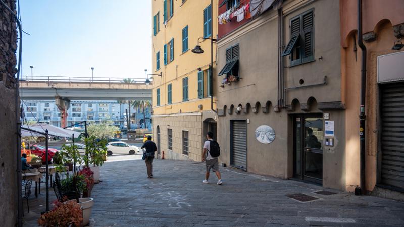 Apre la Focacceria sociale, via alla sfida nella zona di Pré