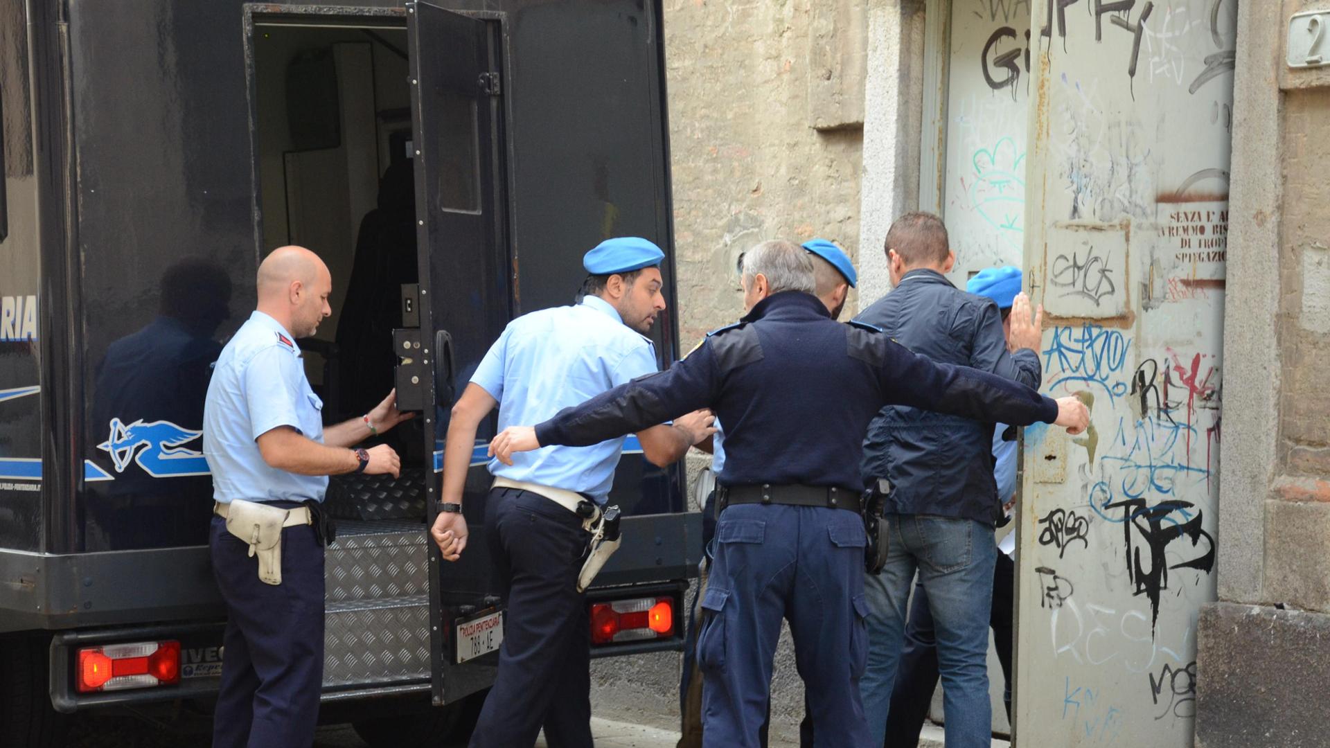 L’appuntato accusato di arresto illegale. Negati i domiciliari - La