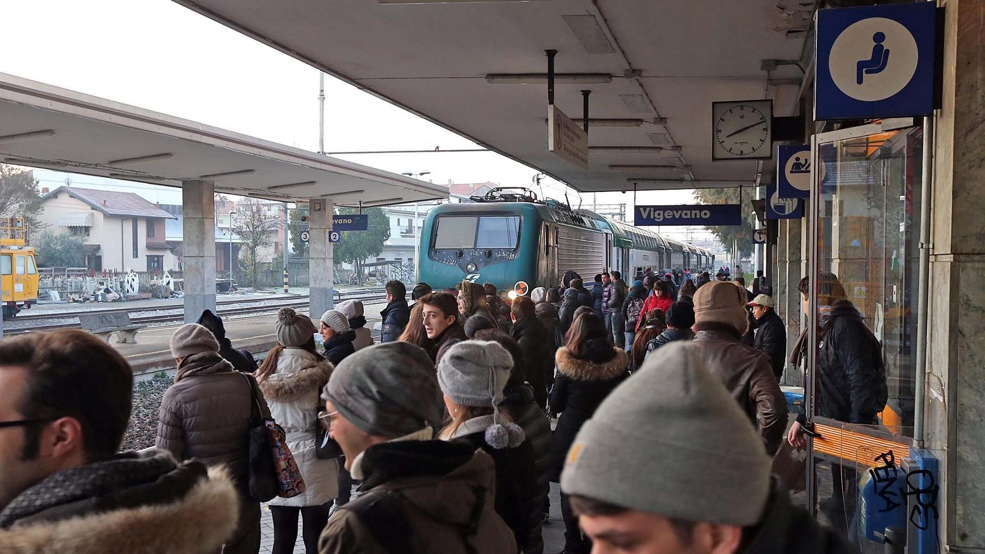 non c'è fine al peggio