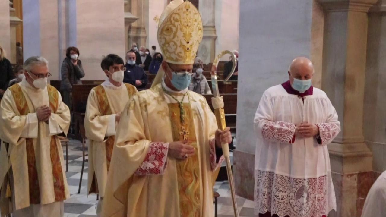 Vigevano, la messa di Pasqua con il vescovo - La Provincia Pavese