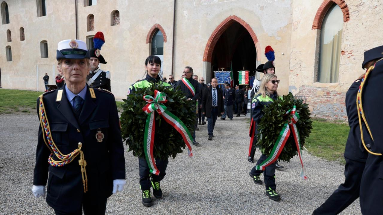 Vigevano, le immagini del 25 Aprile - La Provincia Pavese