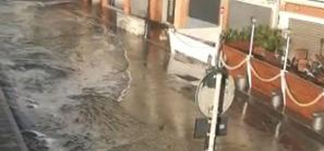 Mareggiata Ad Alassio E Tromba D aria A Ceriale La Stampa