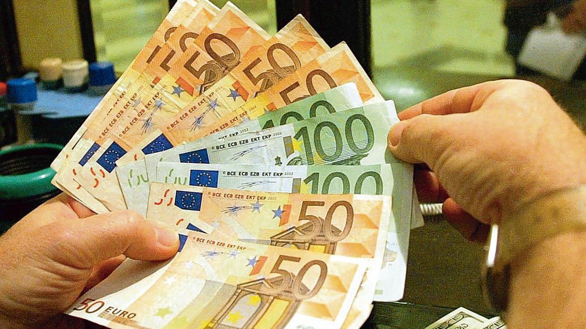 Ora all&rsquo;Italia serve una banca globale