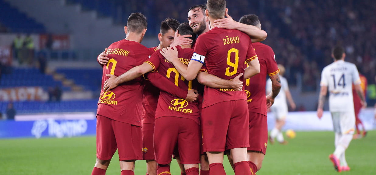La Roma Cala Il Poker E Ritrova La Vittoria 4 0 Al Lecce La Stampa