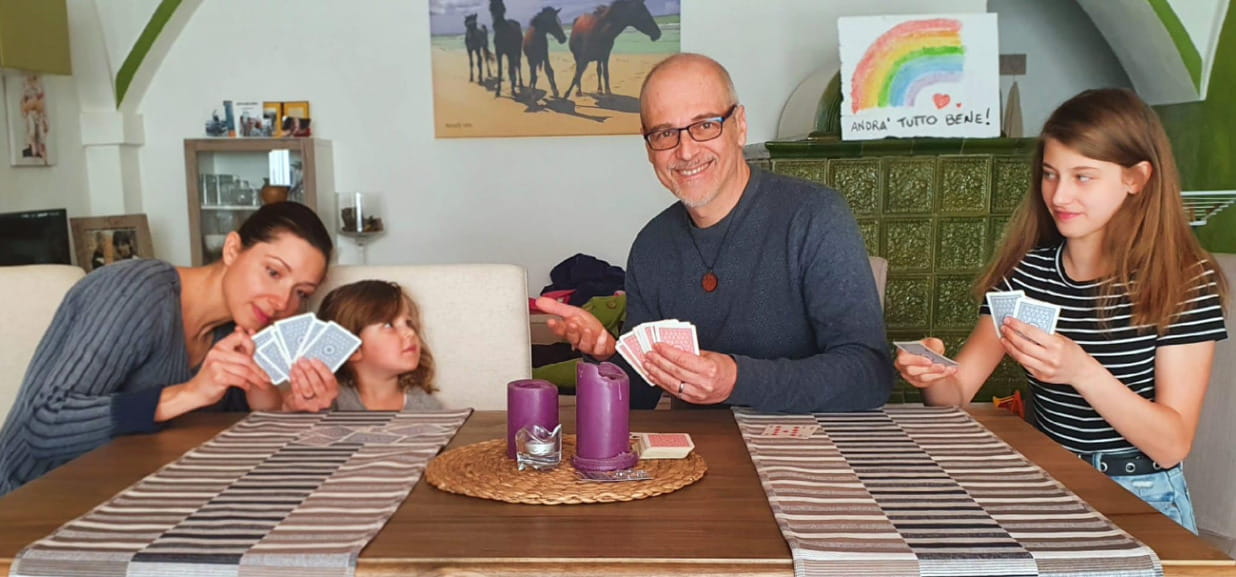 Fabrizio Rizzolo: “Mi sto godendo la famiglia e intanto scrivo una ...