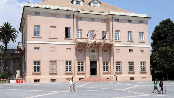 Loano, dal Comune uno sconto sulla Tari ai commercianti - La Stampa