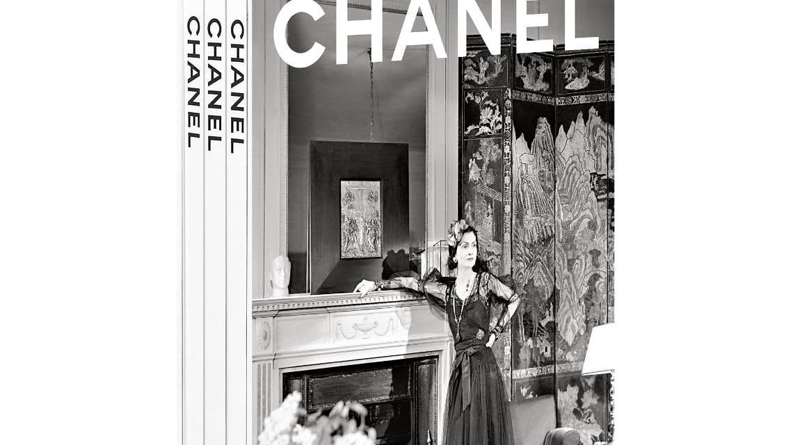 Coco Chanel alla ribalta con tre libri - La Stampa