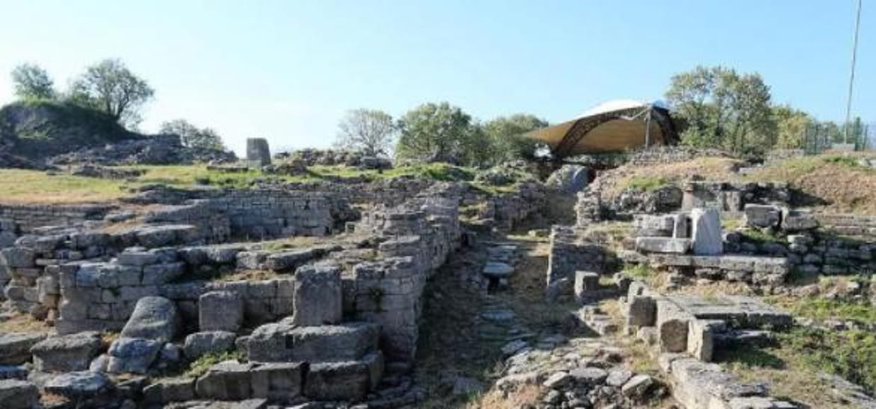 Gli archeologi turchi: “Trovato il cavallo di Troia” - La Stampa