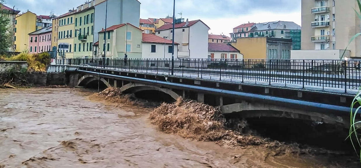 Maltempo Piemonte E Liguria Preoccupa Il Livello Di Fiumi E Torrenti maltempo-piemonte-e-liguria-preoccupa-il-livello-di-fiumi-e-torrenti