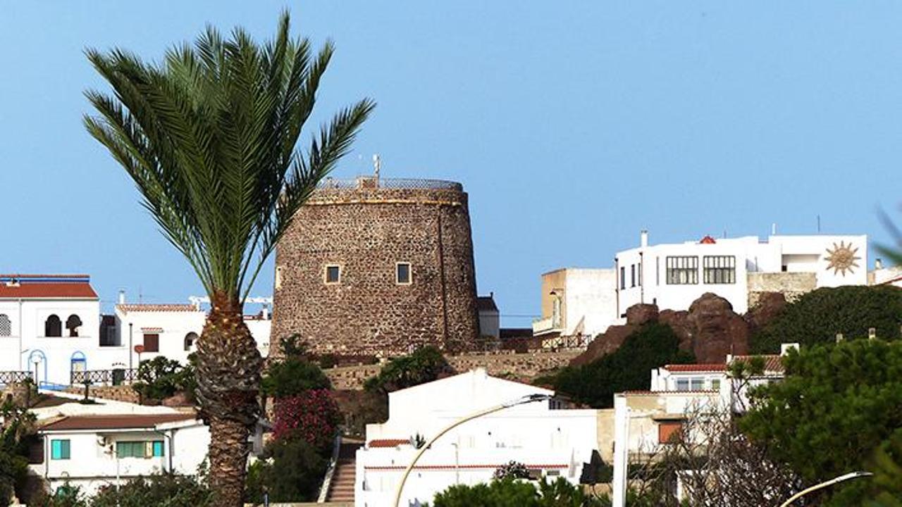 Malata oncologica non può andare in vacanza per un ricovero d’urgenza: il b&b nega il rimborso