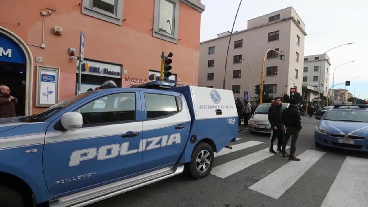 Roma, donna travolta e uccisa della metro a Ponte Lungo: la scientifica ...