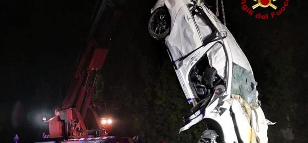 Tragedia nella notte in valle Varaita: le vittime sono due giovani di ...