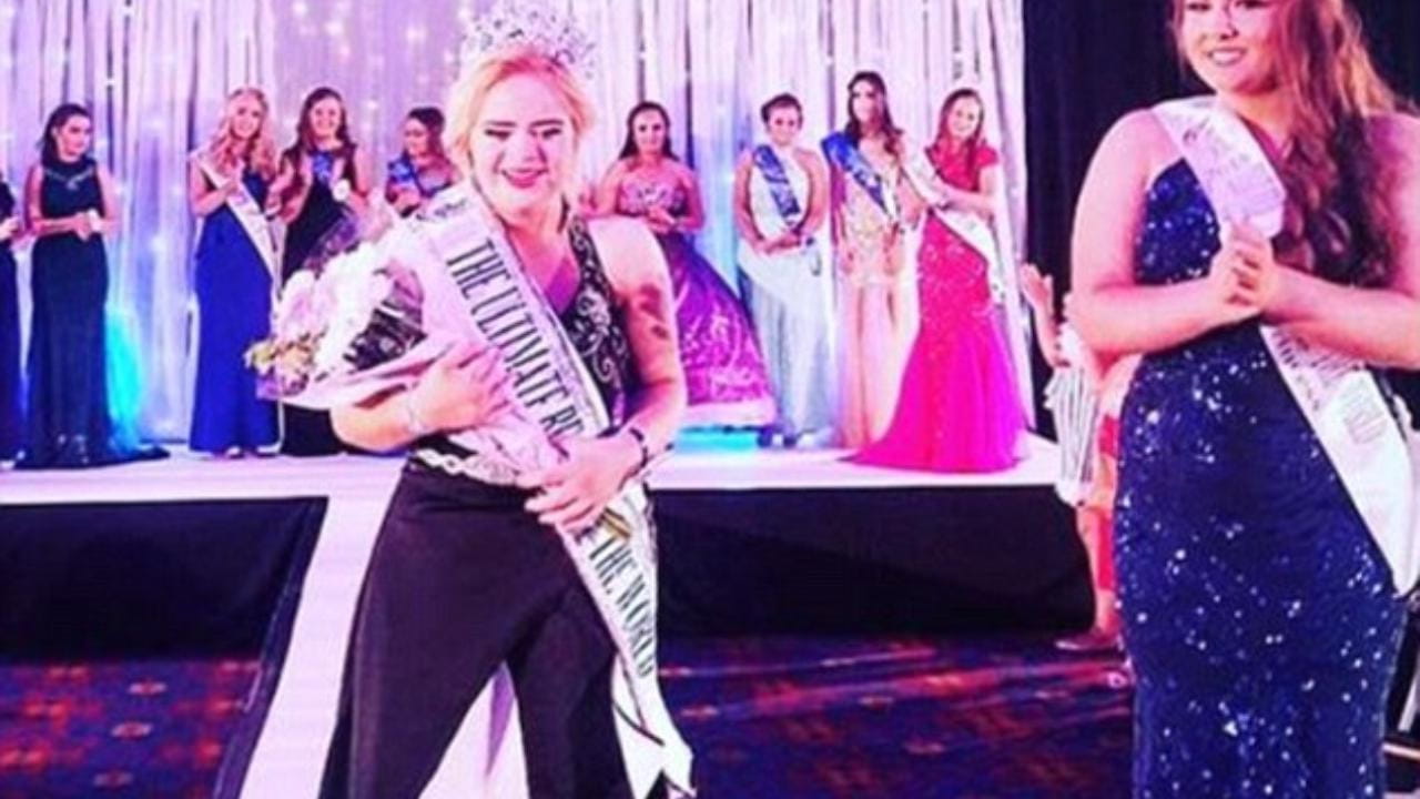 Modella Down A 19 anni diventa la prima modella down a vincere un concorso di ...