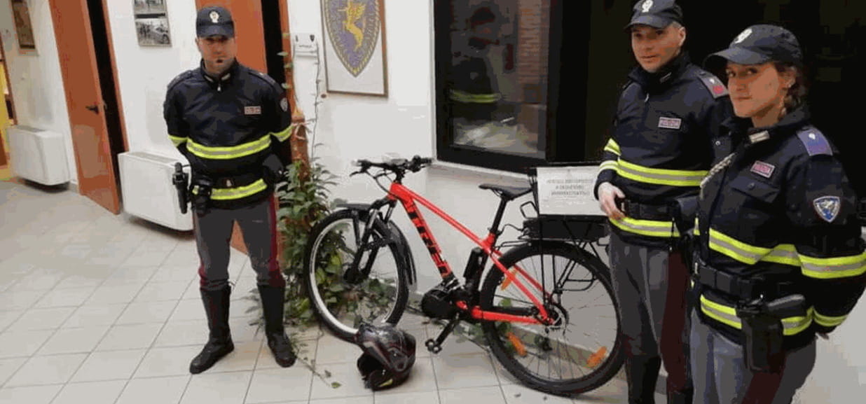 È un romeno di Tortona il multato per la bici “truccata” che poteva  raggiungere i 60 km orari - La Stampa