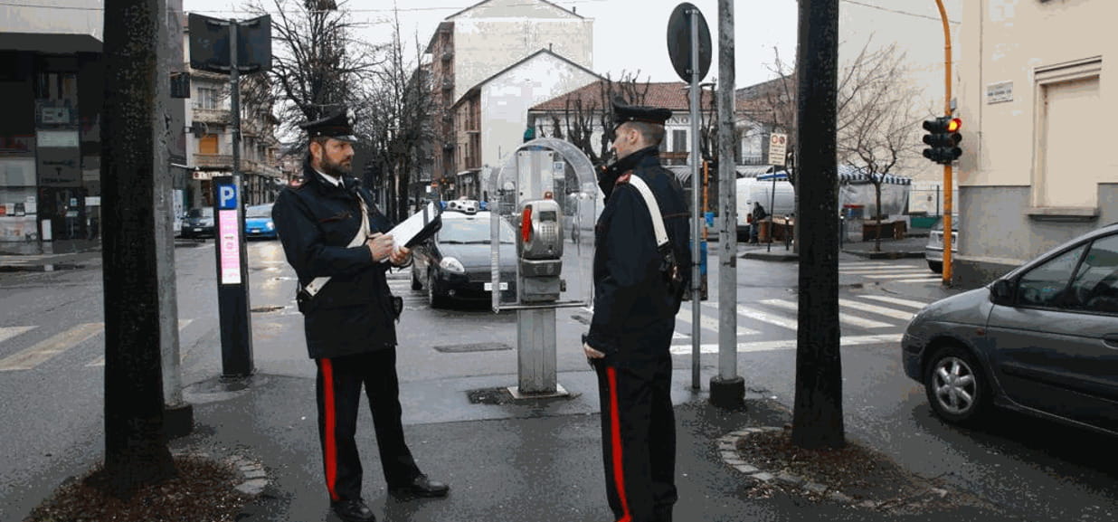 Ubriachi Picchiano Una Coppia Di Anziani Romeni Arrestati Con Le Mani 