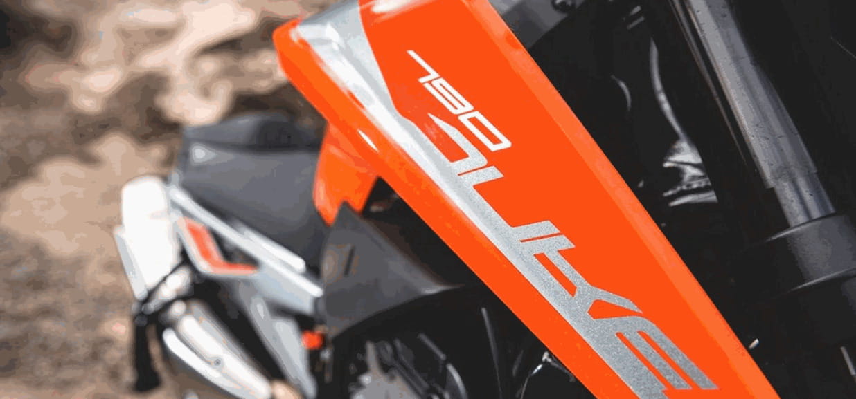 Unboxing della KTM 790 Duke - La Stampa