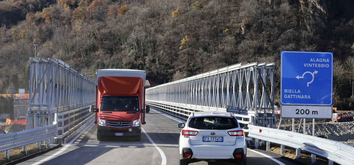 Romagnano Sesia A 14 Mesi Dal Crollo Aperto Il Ponte Provvisorio 