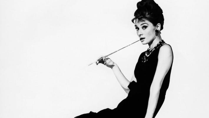Lo stilista e l’attrice-icona. In mostra una lezione di stile - La Stampa
