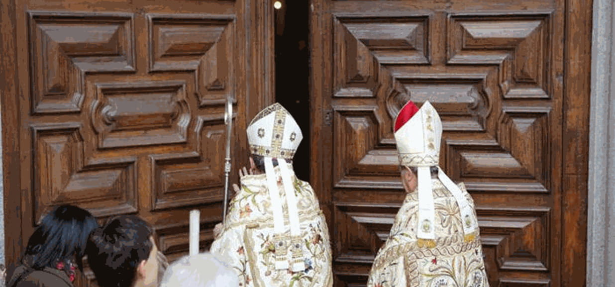 “Le Porte Sante aprono al senso della misericordia - La Stampa