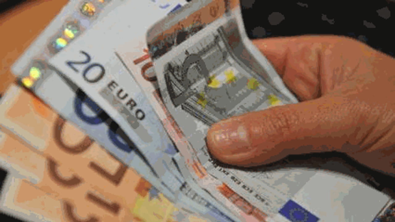 Attenzione Alle Banconote False La Stampa