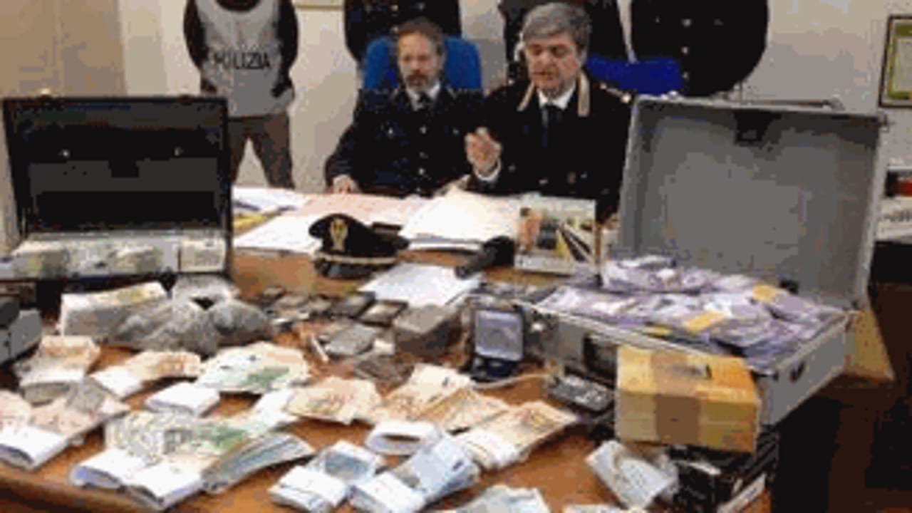 Scopri come i soldi veri possono influenzare la tua salute mentale 2 115843286 3c066a9b 134c 4e35 8132 eef84785529a