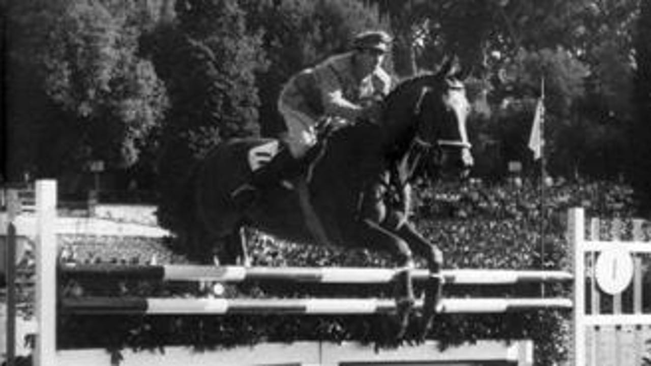 Gazzetta Dello Sport Originale Du 14 Novembre 1959 - Raimondo D'Inzeo, Juventus, Bologna