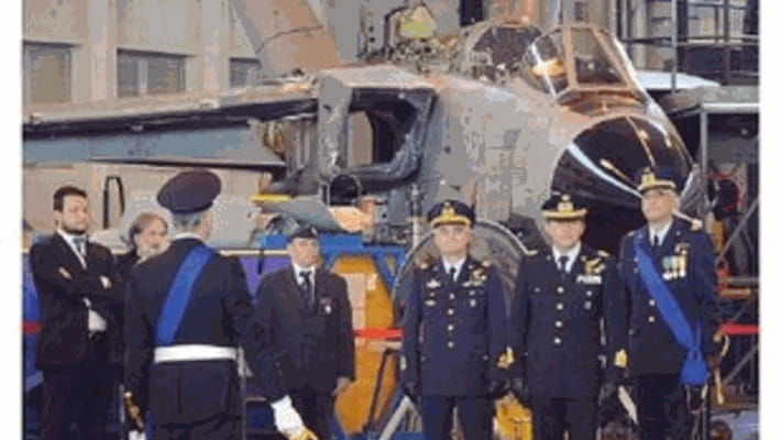 E’ quasi pronto l’hangar degli F35 alla base militare di Cameri - La Stampa