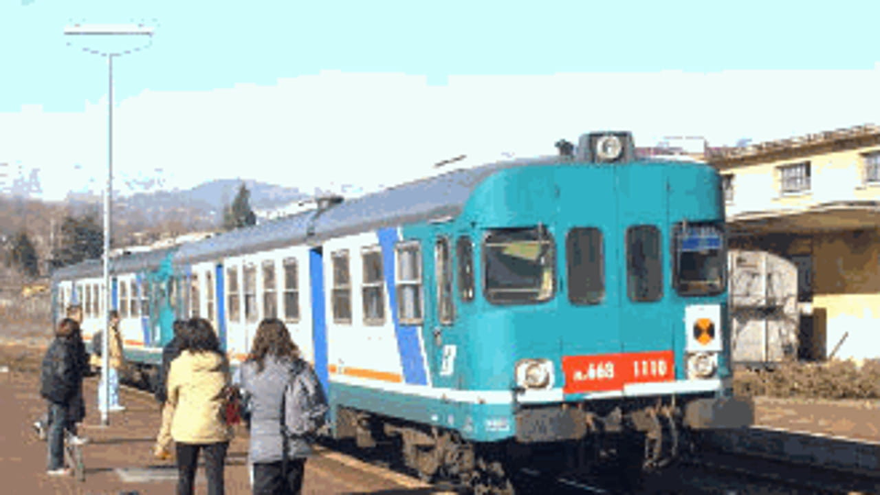 Interrotta Da Una Frana In Valle Roja La Linea Ferroviaria Ventimiglia 