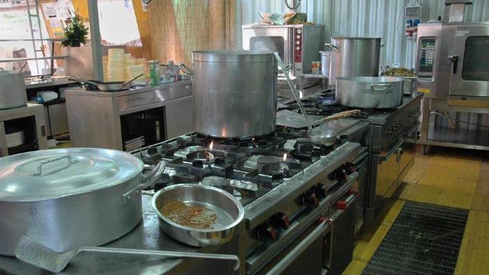 Ornavasso Smontata Tra Le Polemiche La Cucina Delle Feste La Stampa