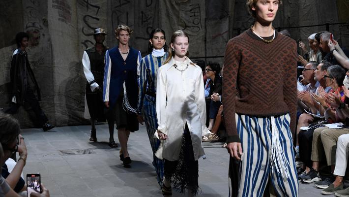 Venerdì chiude Pitti e apre la Milan Fashion Week. L'uomo in “re-” riscopre  l'abito doppio petto e la polo - La Stampa