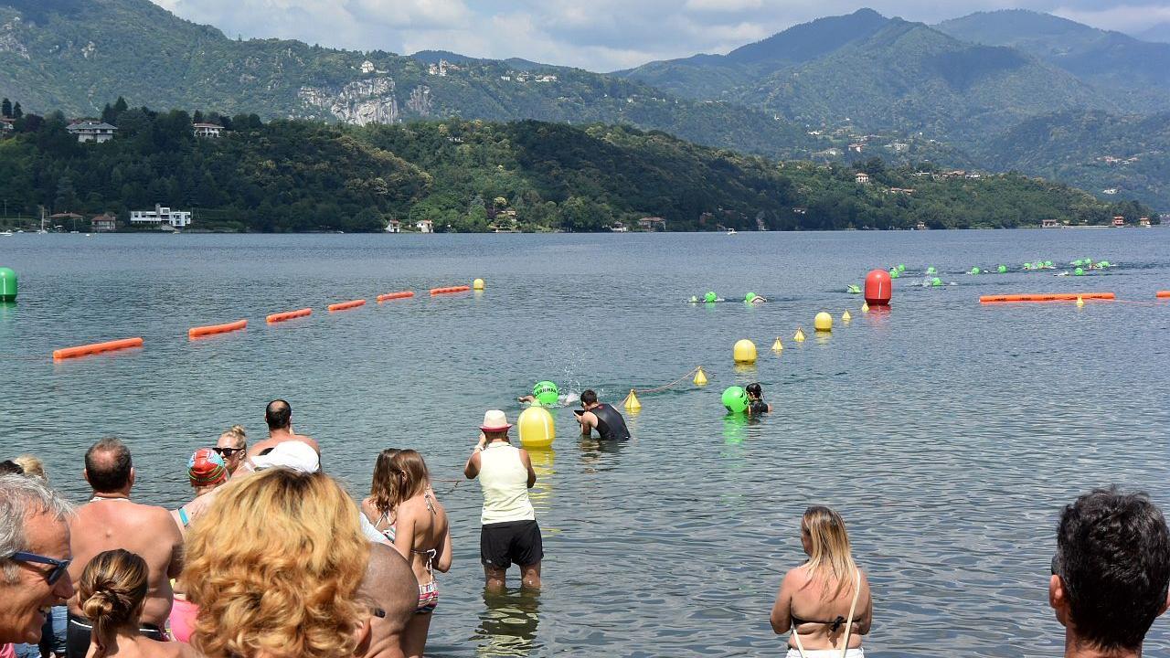 Torna Oceanman La Traversata A Nuoto Del Lago D Orta La Stampa