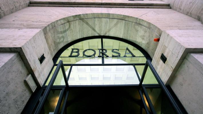 Mercati, Piazza Affari chiude in deciso rialzo: Ftse Mib +2,49% - La Stampa