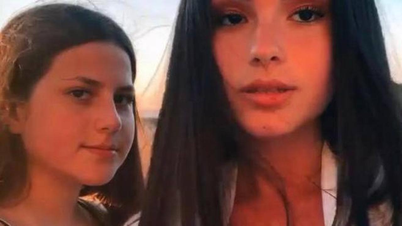 Le Vite Spezzate Di Alice E Giulia La Stampa