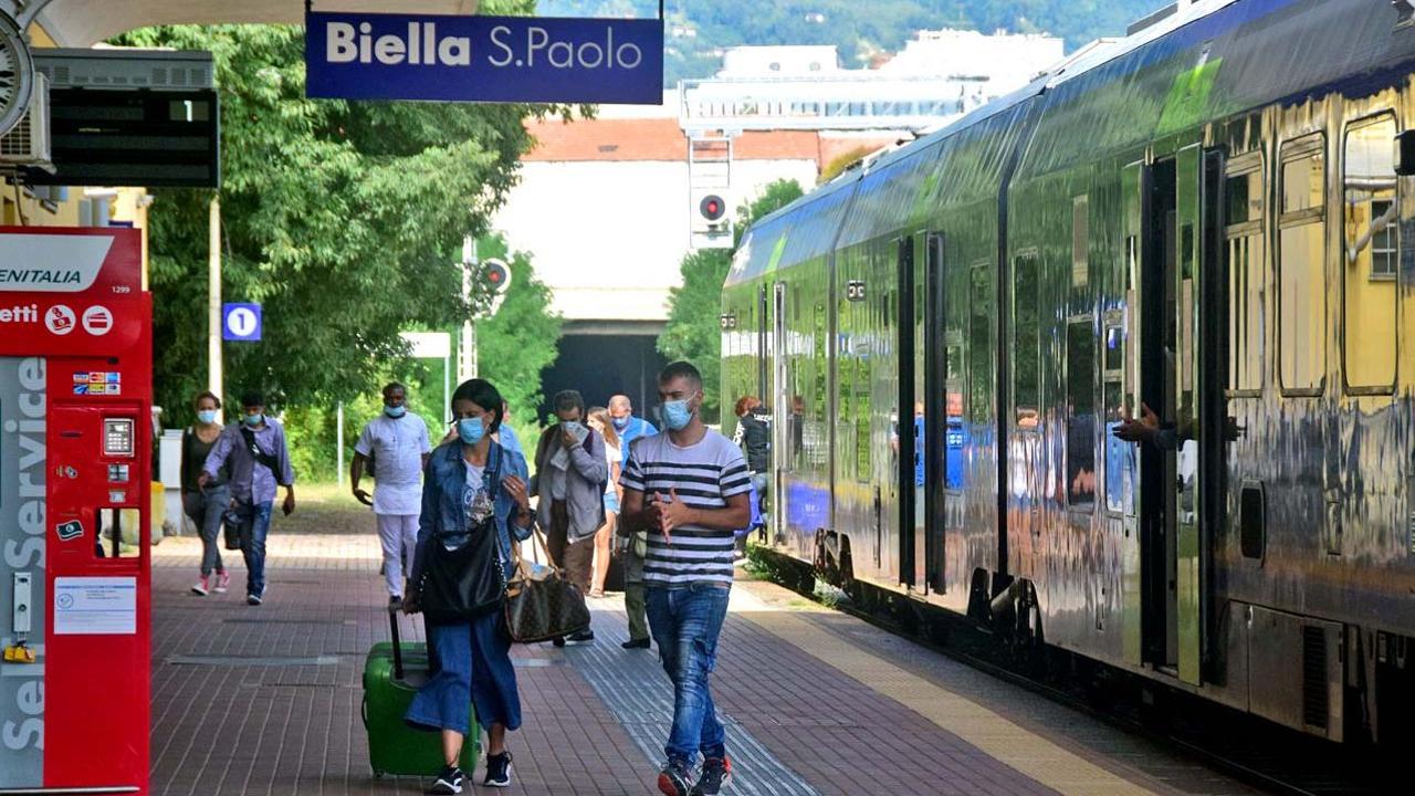 treni da torino a vercelli