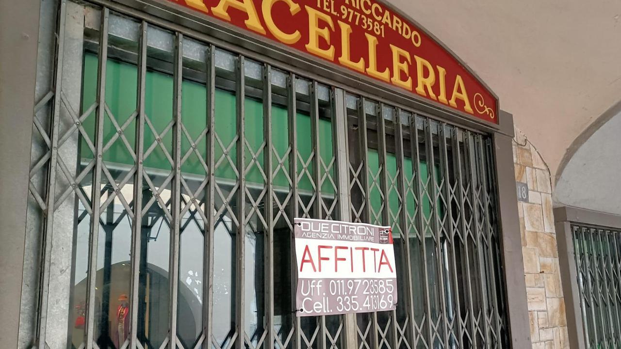 Le Maxi bollette Energetiche Strozzano Il Commercio A Carmagnola La 