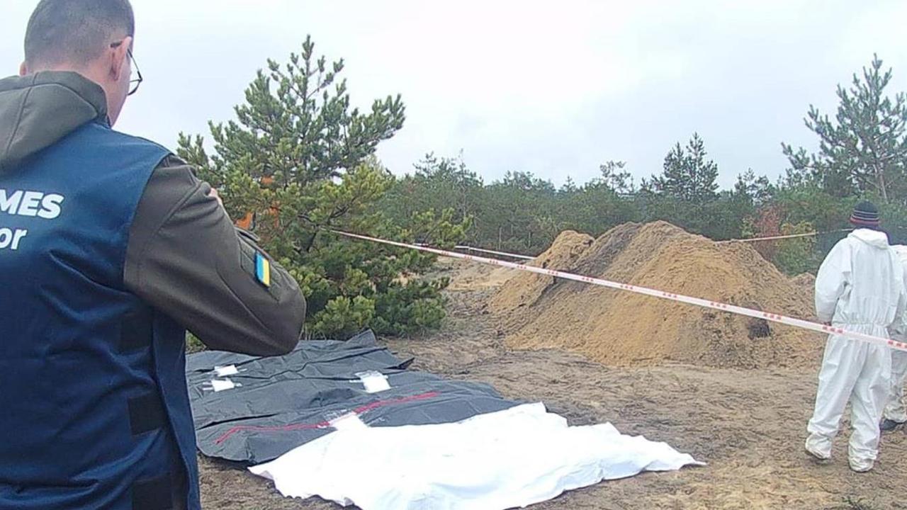 Donetsk Fosse Comuni E Torture Sui Civili In Ucraina Riesumati 78 