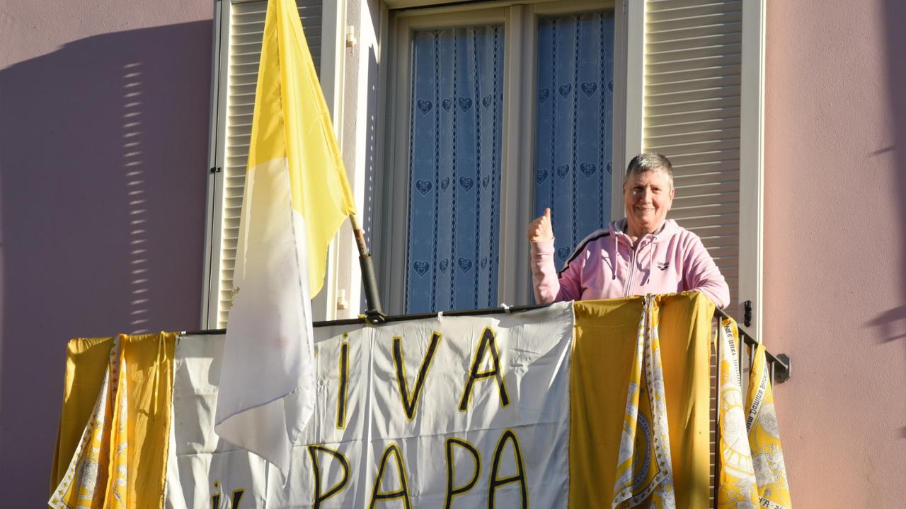 Le Vostre Foto Del Papa Pubblicate Su La Stampa Di Asti La Stampa
