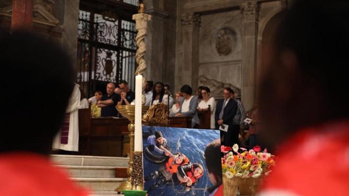 Migrantes; una vigilia de esperanza para romper la indiferencia en ...