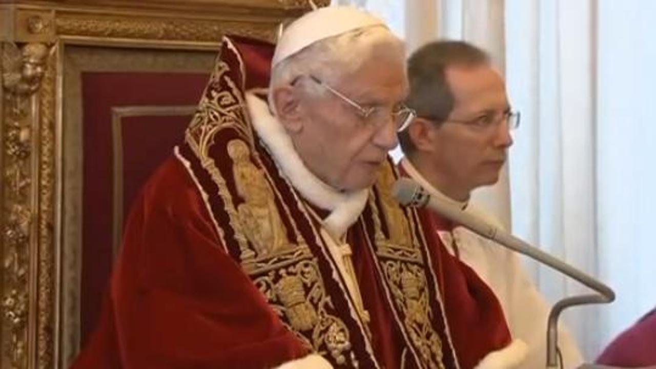 Il giorno che il Papa si dimise - La Stampa