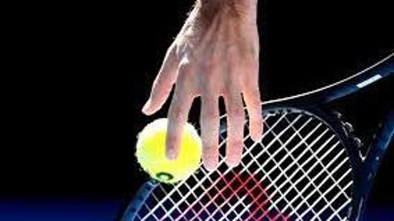 Sport oltre la malattia: a lezione di tennis anche i mielolesi - La Stampa