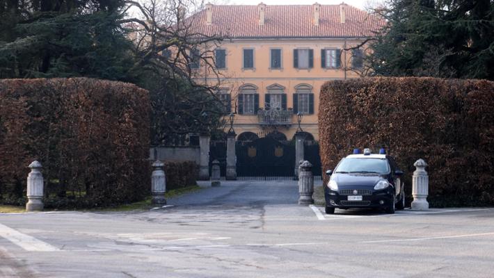Da Arcore A Villa Certosa Il Patrimonio Di Silvio Berlusconi La Stampa da-arcore-a-villa-certosa-il-patrimonio-di-silvio-berlusconi-la-stampa