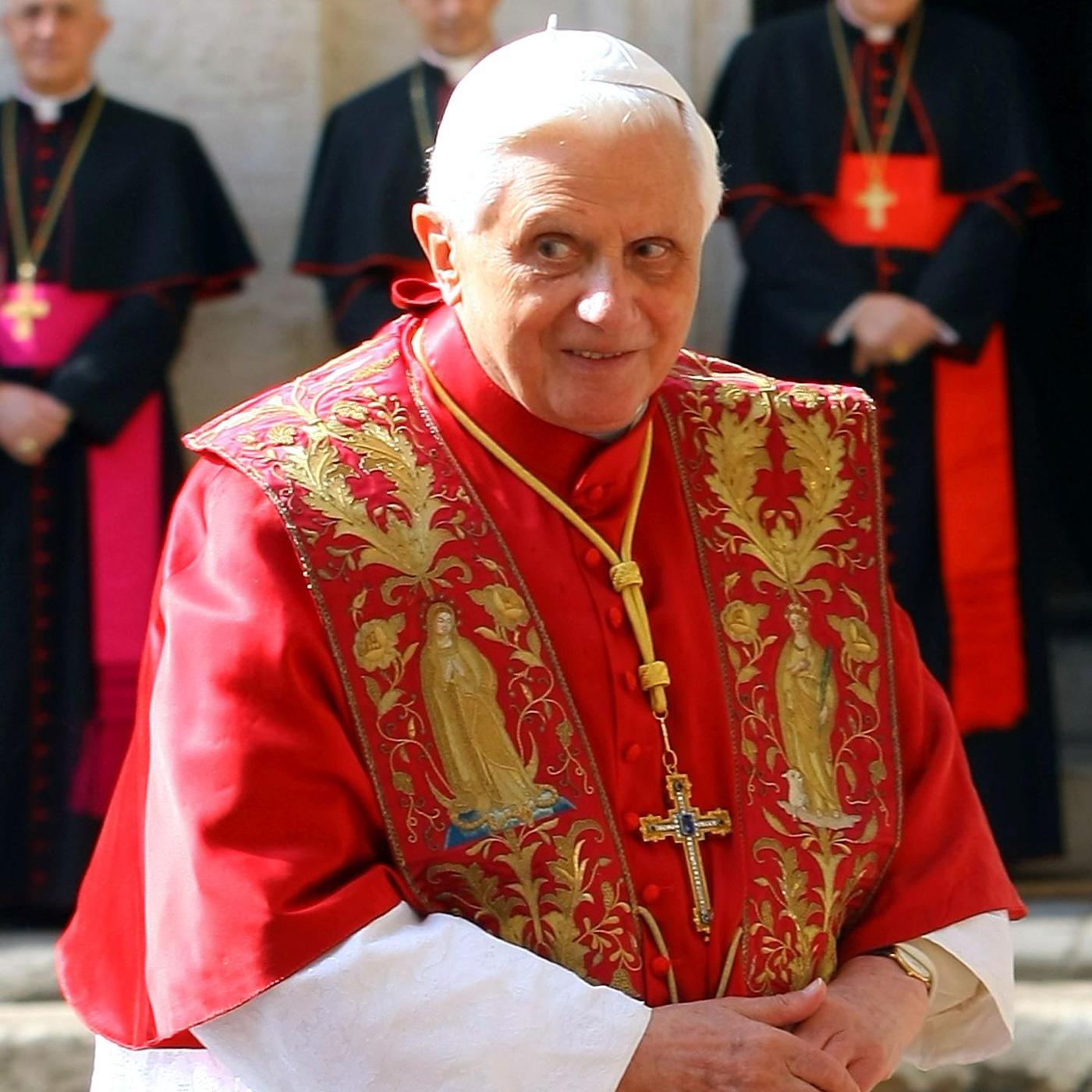 L'ombra di Ratzinger un anno dopo - La Stampa