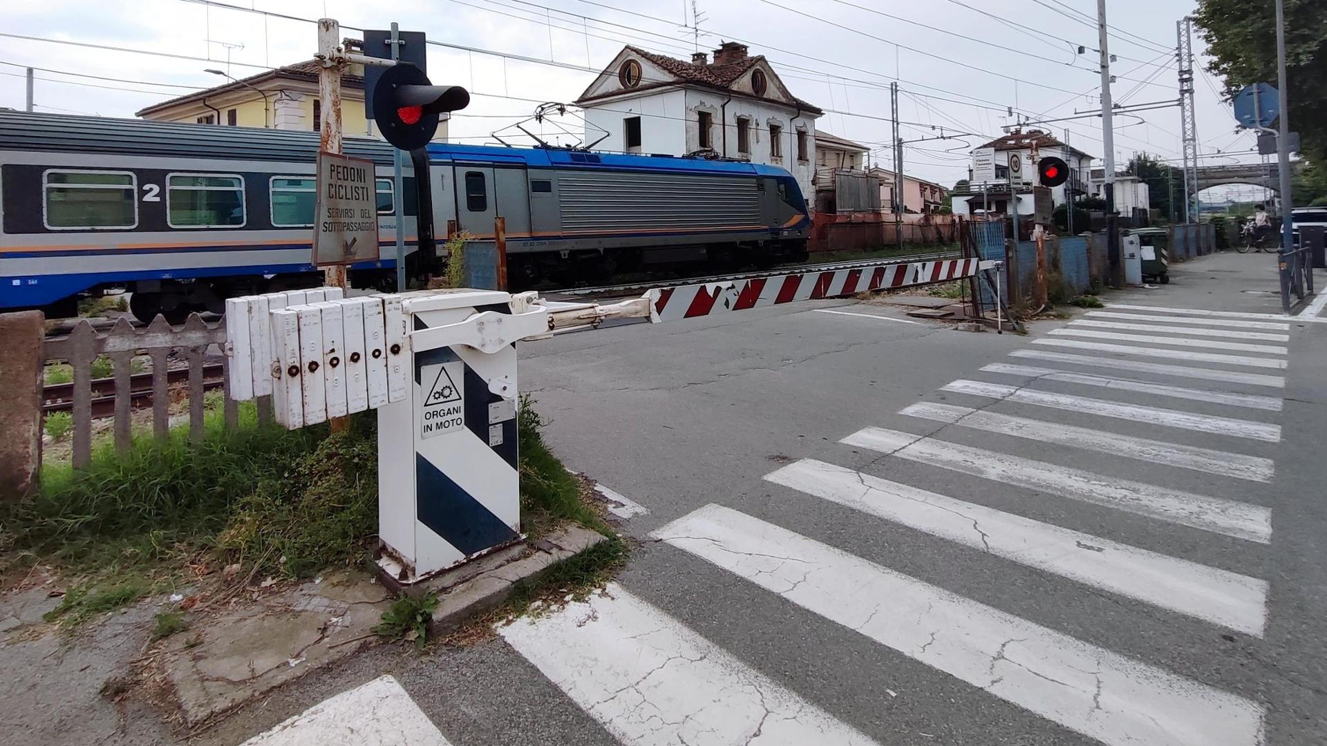 Dopo gli incidenti il passaggio a livello rischia la chiusura, ma il