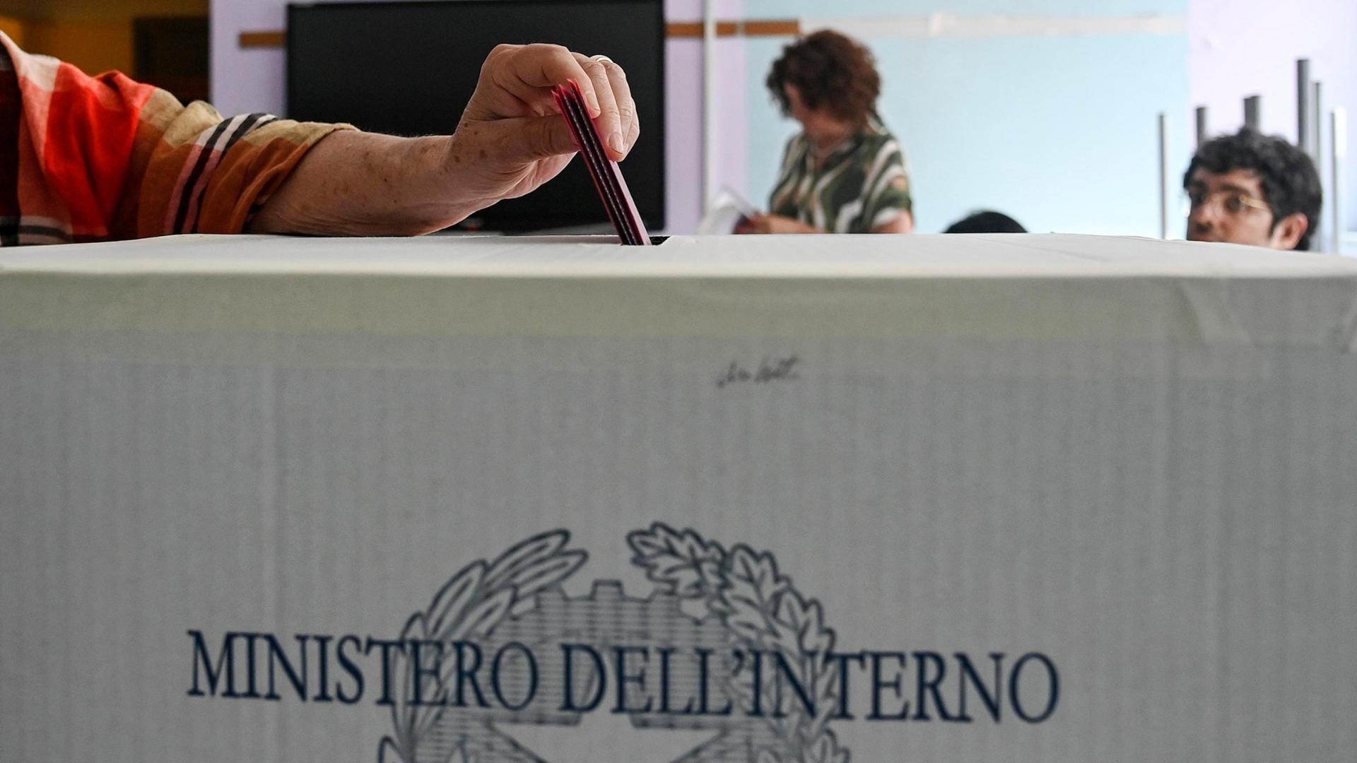 Un bug manda in tilt il software del conteggio dei voti di Roma: 78