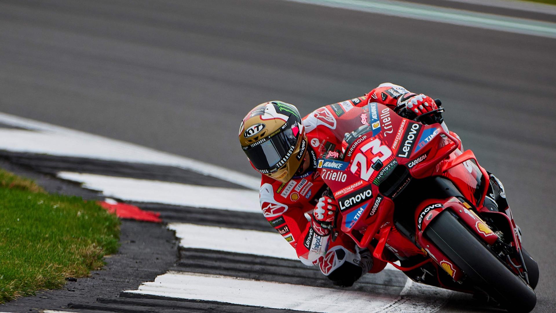 MotoGp in Gran Bretagna, Bastianini vince davanti a Martin e Bagnaia ...