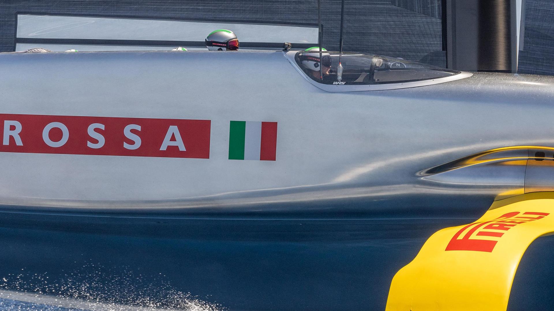ルナロッサを守るイタリアのモータースポーツ会社、アメリカズカップ